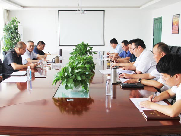 新能源公司黨支部召開支委（擴(kuò)大）會議 學(xué)習(xí)傳達(dá)裝備公司黨委黨建工作會議精神