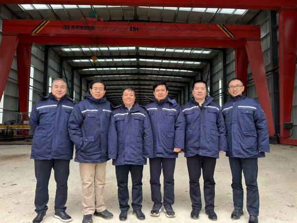 新能源公司董事長趙琰森赴新疆哈密 同華電科工對(duì)接洽談業(yè)務(wù)